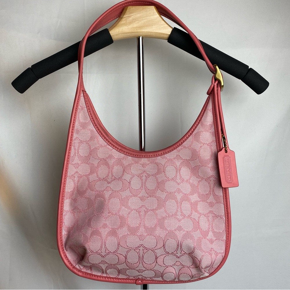 coach ergo shoulder bag in pink jaquard